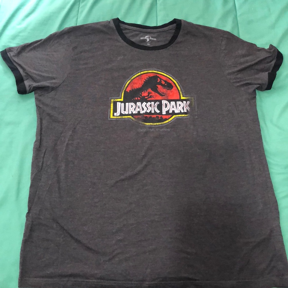 Universal studio “Jurassic Park” t shirt